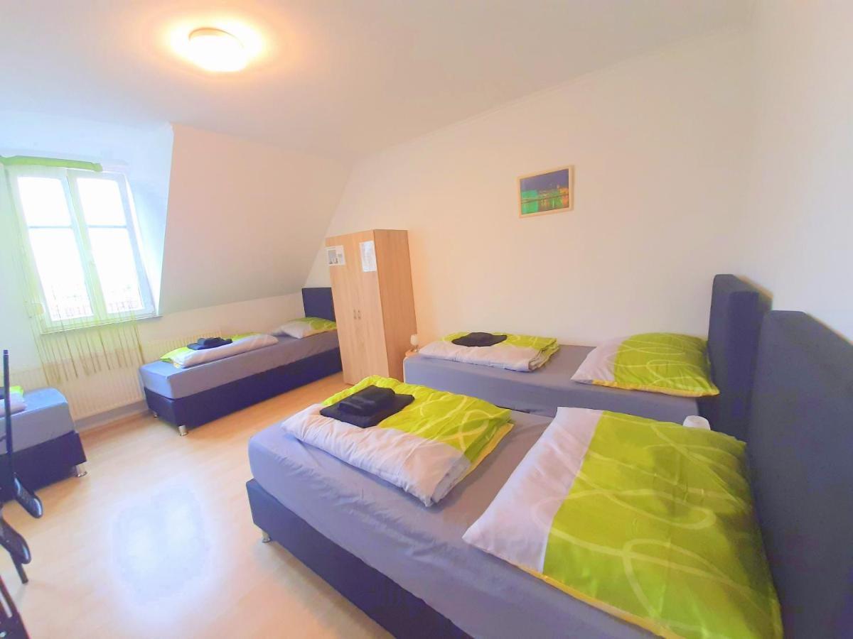 Steelcity Apartment